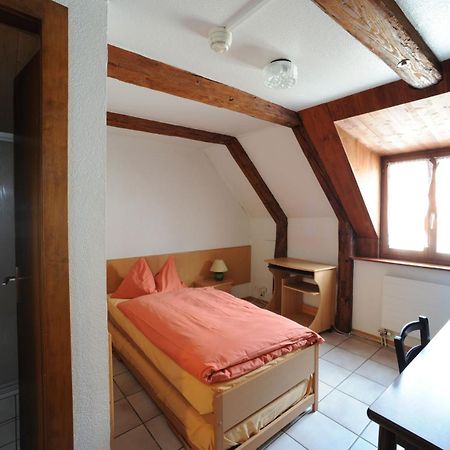 Chez Gilles Hotel Resto Bar Sa La Chaux De Fonds Kültér fotó